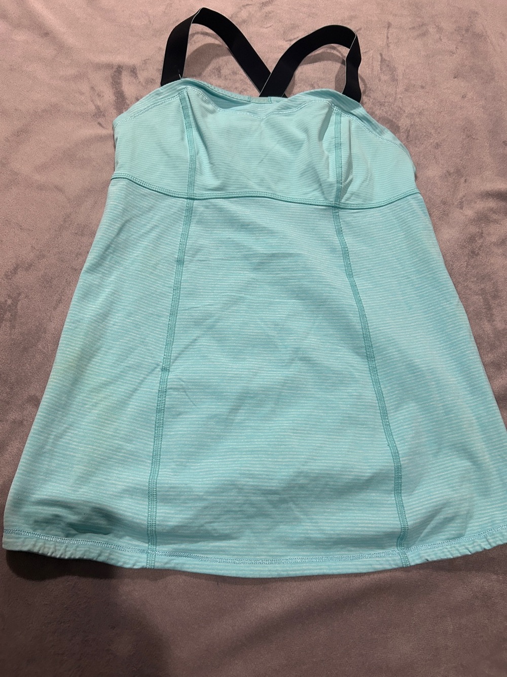 Lululemon light turquoise run catch me tank top